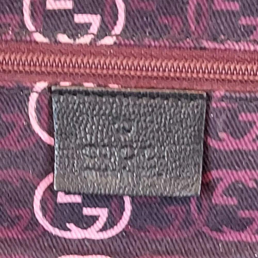 Gucci Princy Large Shoulder Bag Excellent Condition! - Picture 9 of 17